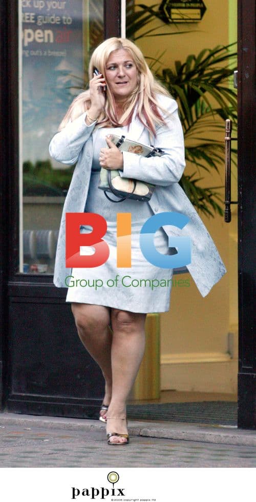 Tv presenter Vanessa Feltz runs errands in London