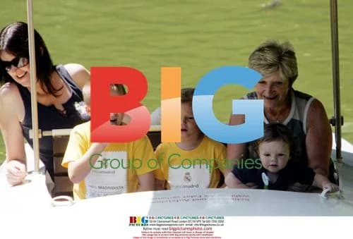 Beckham Boys Enjoy Day Out With Nan