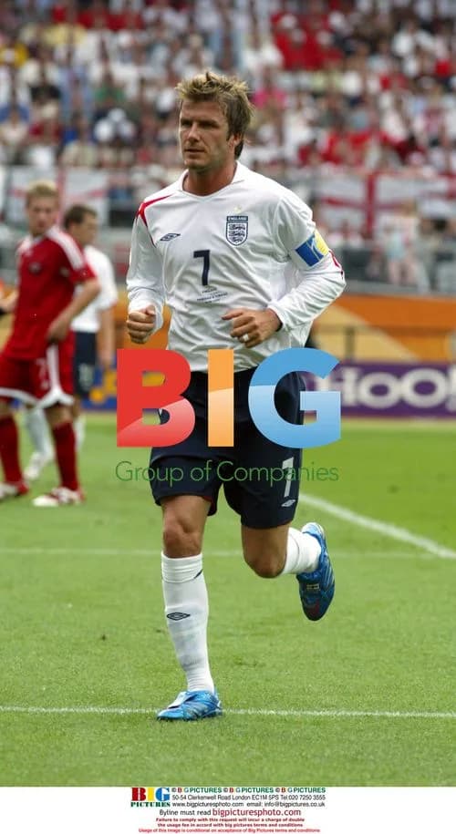David Beckham runs in World Cup 2006