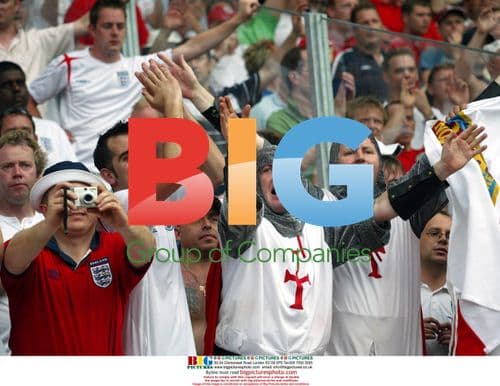 England fans celebrate World Cup win over Trinidad & Tobago