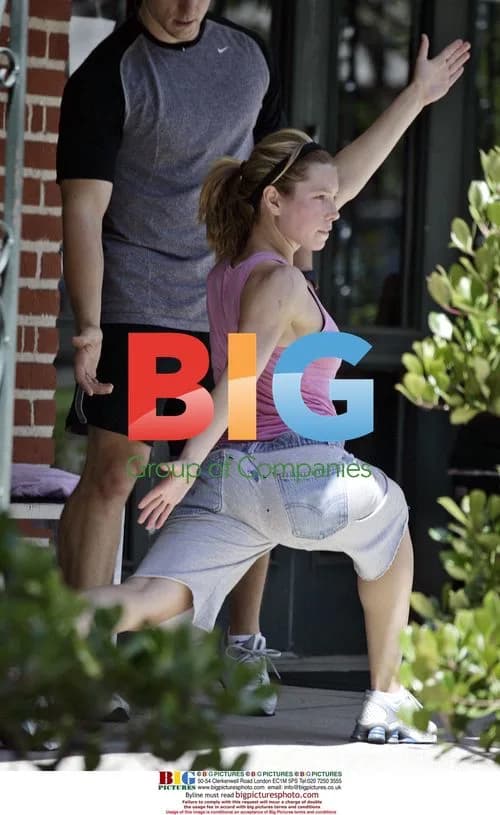 Jessica Biel Workout at Pro Gym