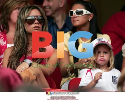 Victoria Beckham and sons at 2006 World Cup