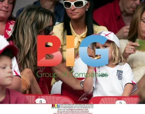 Victoria Beckham and sons at 2006 World Cup