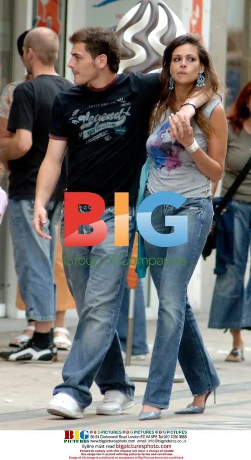 Iker Casillas and Eva Gonzalez stroll in Dortmund