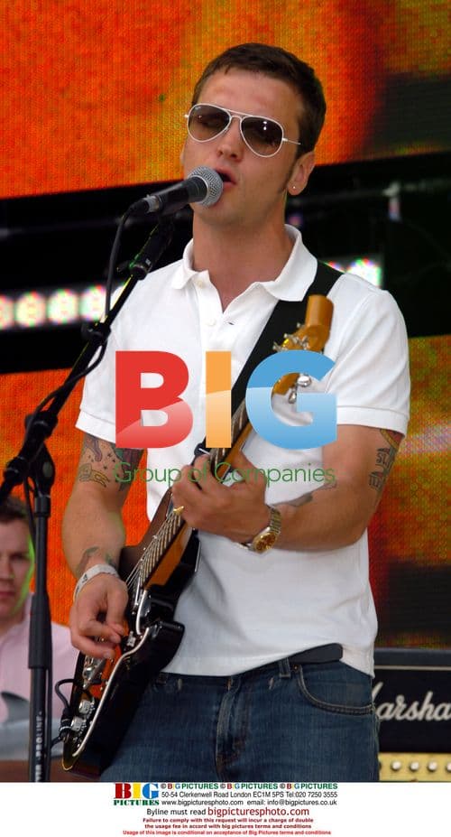 Singer Preston at T4 on the Beach