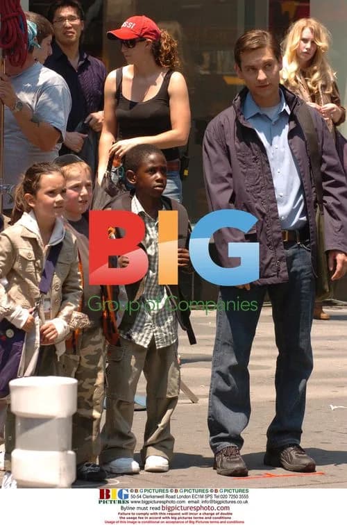 Tobey Maguire on Spiderman 3 set