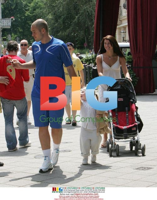 England Squad Enjoys Day Off in Baden Baden