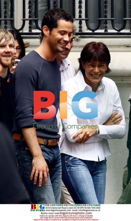 Princess Stephanie films music video with Amel Bent