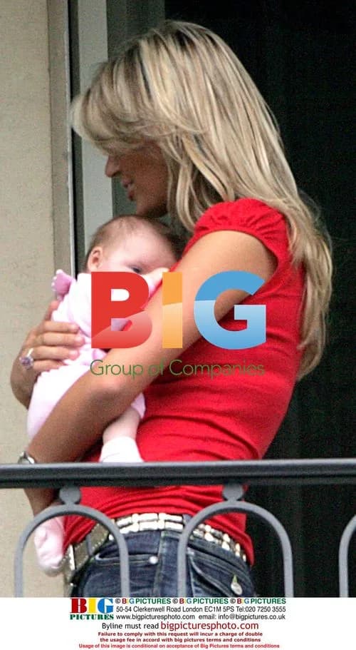 Alex Curran and daughter Lexie in Germany