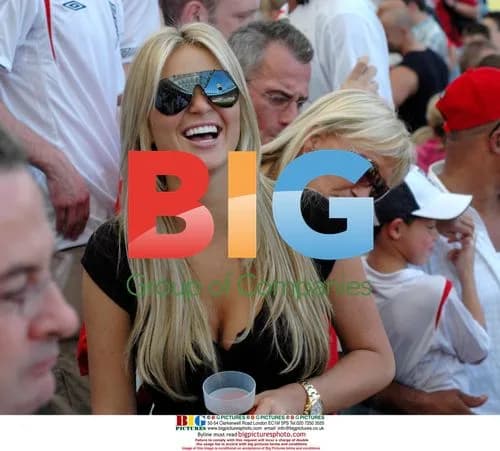 Alex Curran watches England game at World Cup 2006