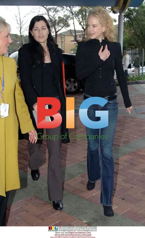 Nicole Kidman Arrives at Sydney Children's Hospital