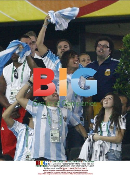 Maradona celebrates Argentina win