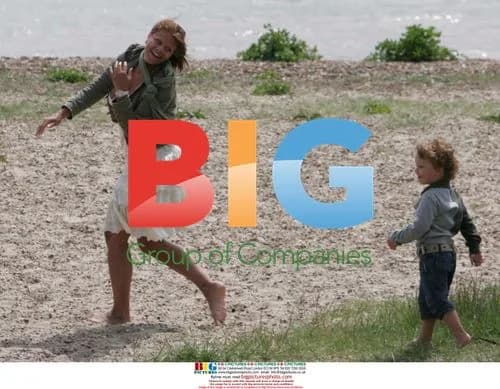 Jade Goody and family at Mersea beach