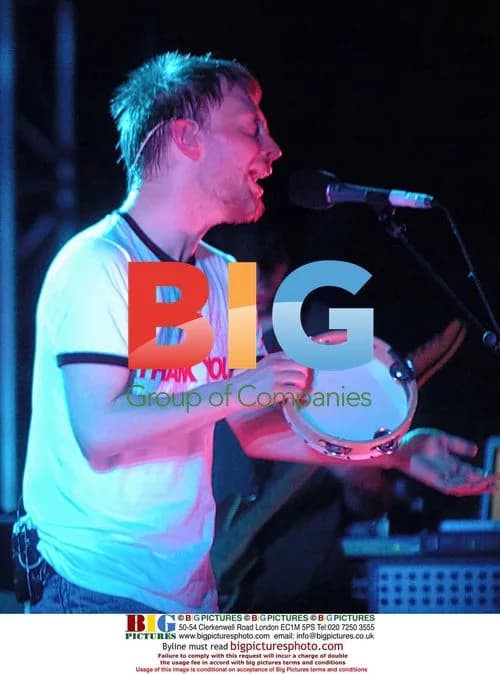 Radiohead Performs in San Diego