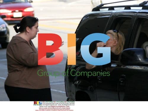 Dazed Courtney Love Heads to Airport