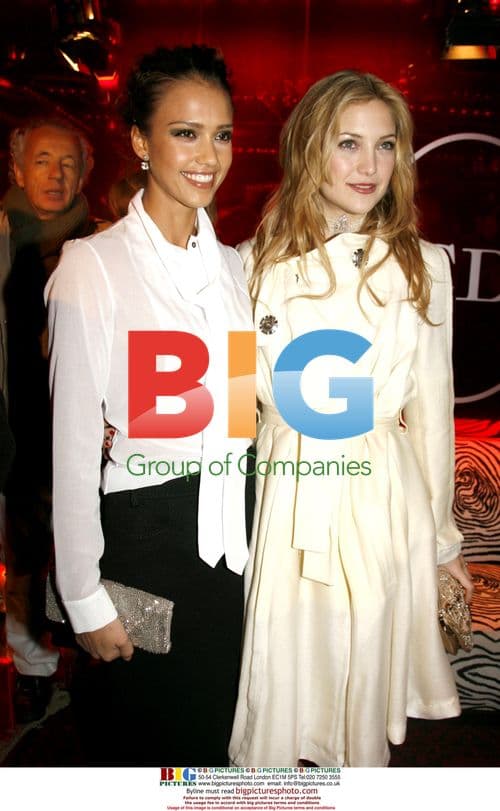 Jessica Alba and Kate Hudson at Dior Fashion Show