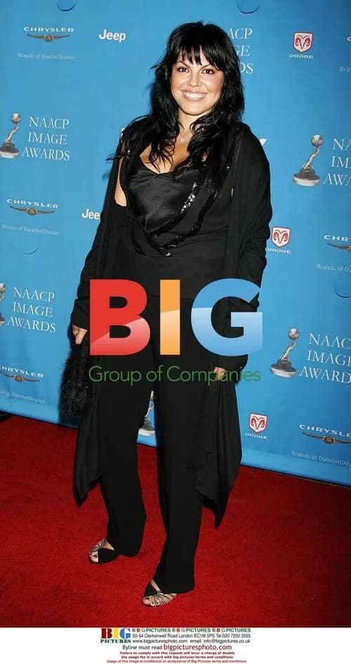 Sara Ramirez at 37th NAACP Image Awards