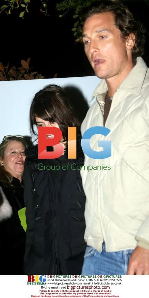 Penelope Cruz and Matthew McConaughey at Party