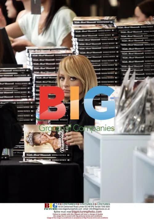 Nicole Richie Book Signing