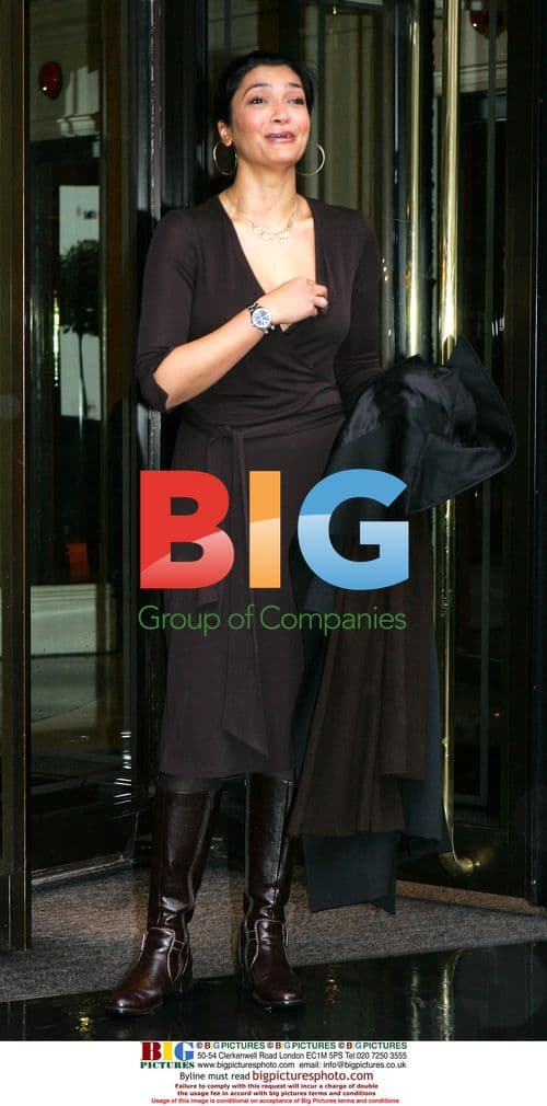 Faria Alam at TRIC Awards