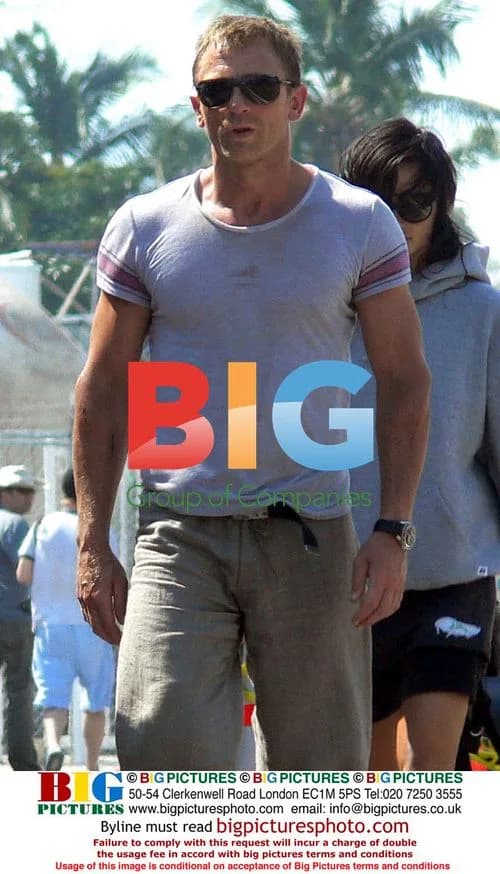Daniel Craig on 'Casino Royale' set