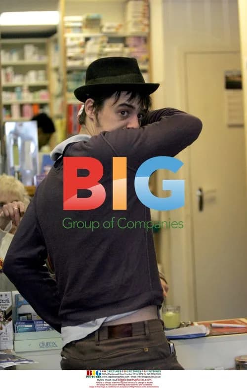 Pete Doherty spotted in distress