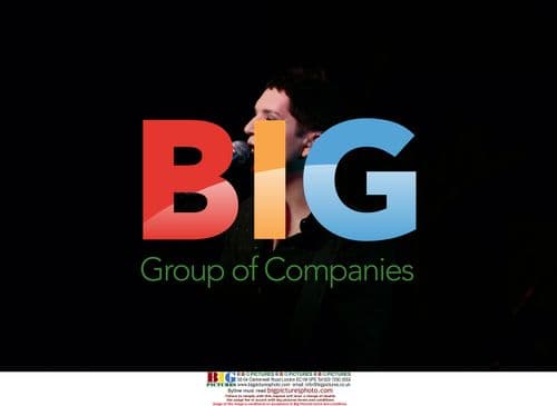 Placebo sign records, play session at Virgin store