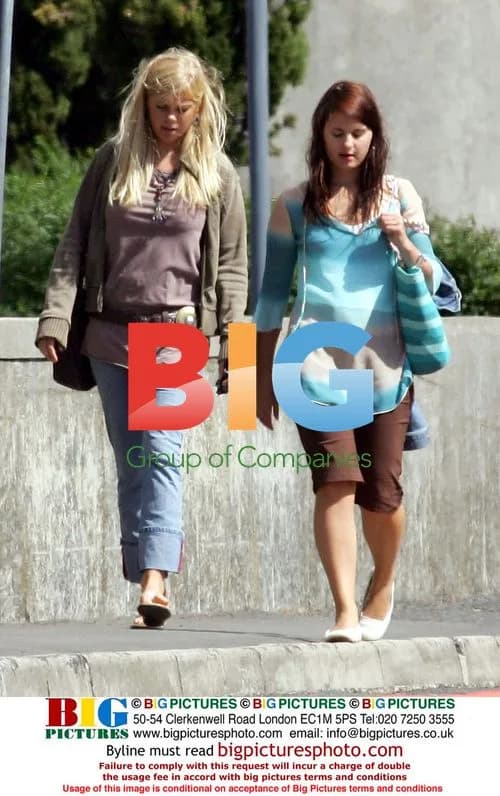 Chelsy Davy Leaving Cape Town University