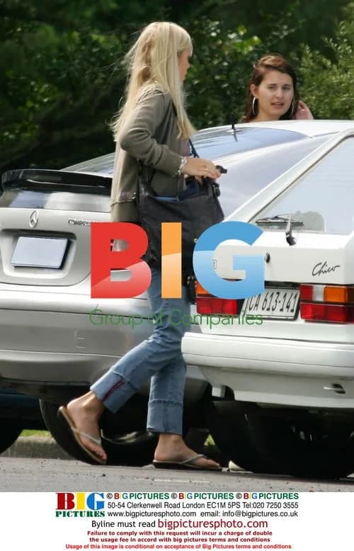 Chelsy Davy leaves Cape Town University