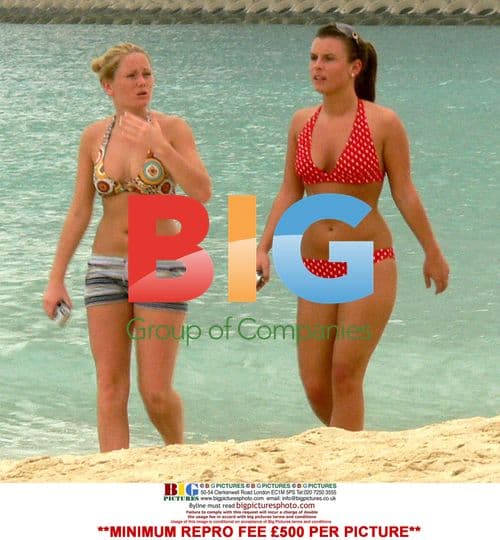 Coleen Mcloughlin Beach Stroll in Dubai