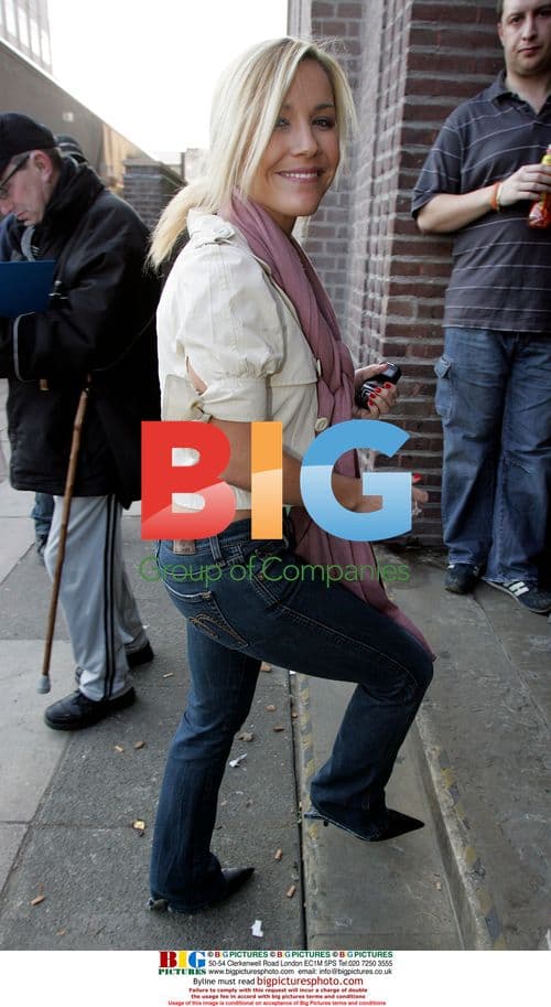 Sugababes Shopping Before Liverpool Concert