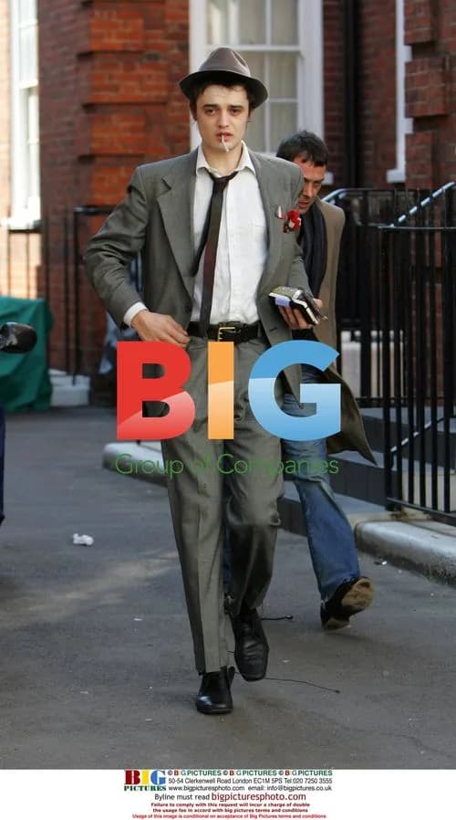 Pete Doherty Leaves Home for Court