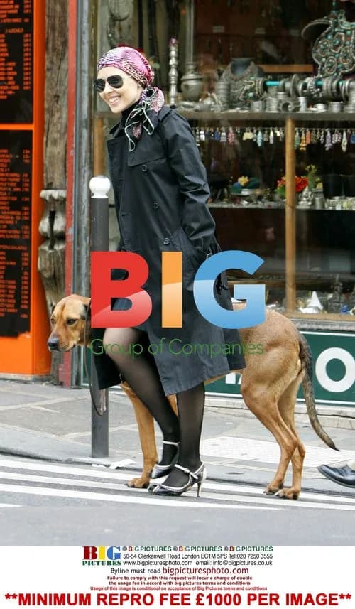Kylie Minogue walks dog in Paris