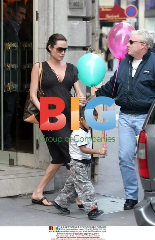 Angelina Jolie and Maddox shopping in Paris