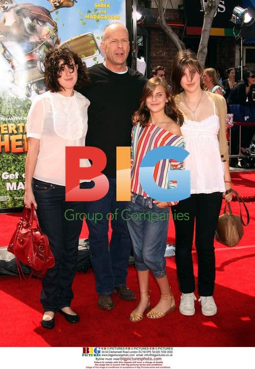 Bruce Willis and daughters at 'Over The Hedge' premiere