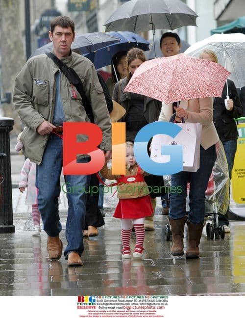 EastEnders' Kasey Ainsworth Out Shopping