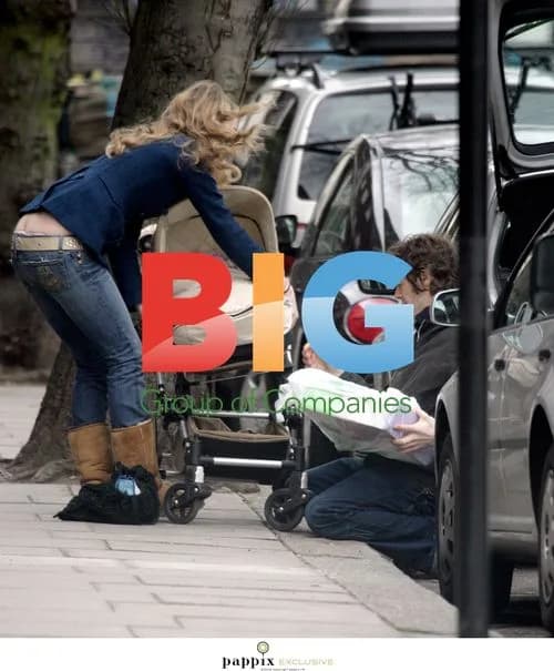 Howard Donald and family out shopping
