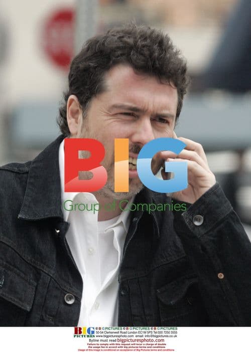 Sacha Gervasi out with new girl