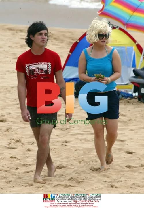Kelly Osbourne Enjoys Beach Day with Boyfriend