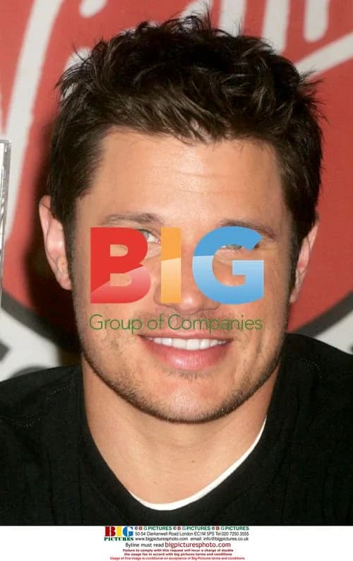 Nick Lachey Promotes New CD