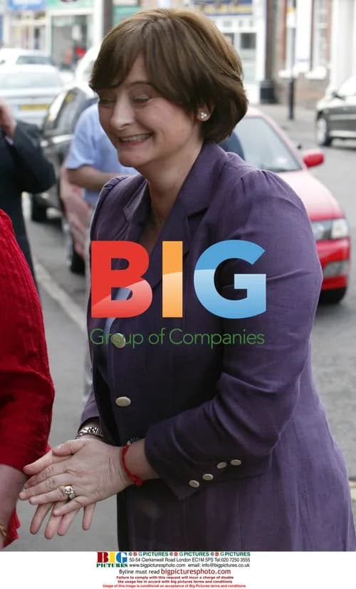 Cherie Blair Opens Flower Shop in UK