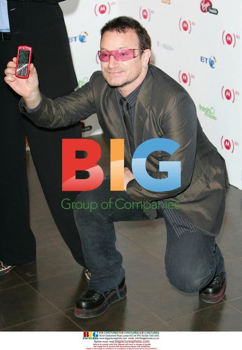 Bono and Bobby Shriver unveil Motorola RED phone