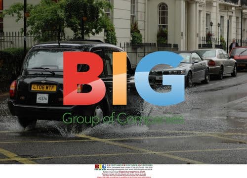 Burst water pipe causes flooding in London