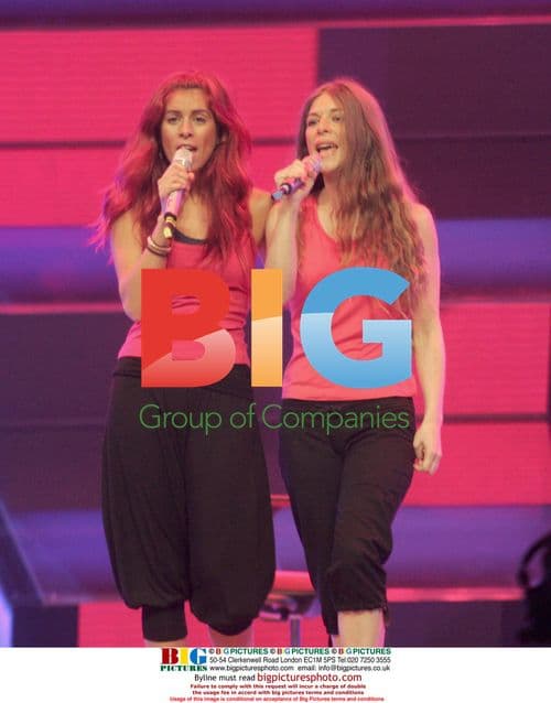 Las Ketchup Perform 'Bloody Mary' at Eurovision Rehearsals