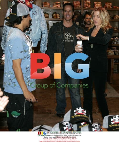 Heather Mills-McCartney Shopping in West Hollywood