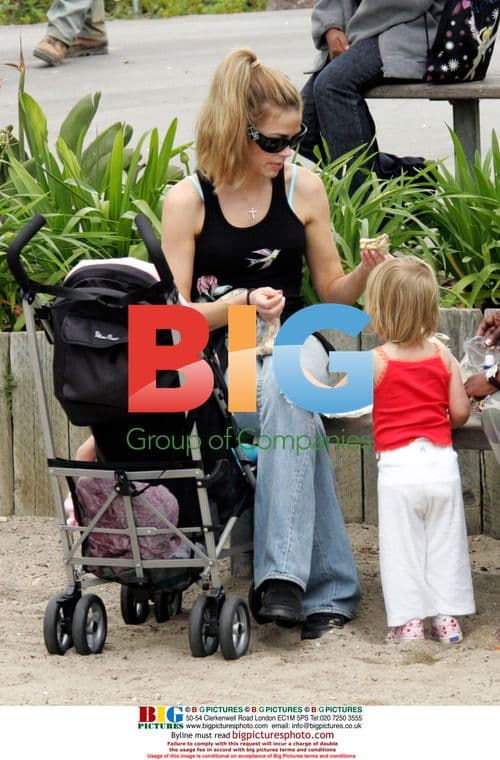 Denise Richards Takes Daughters to Zoo