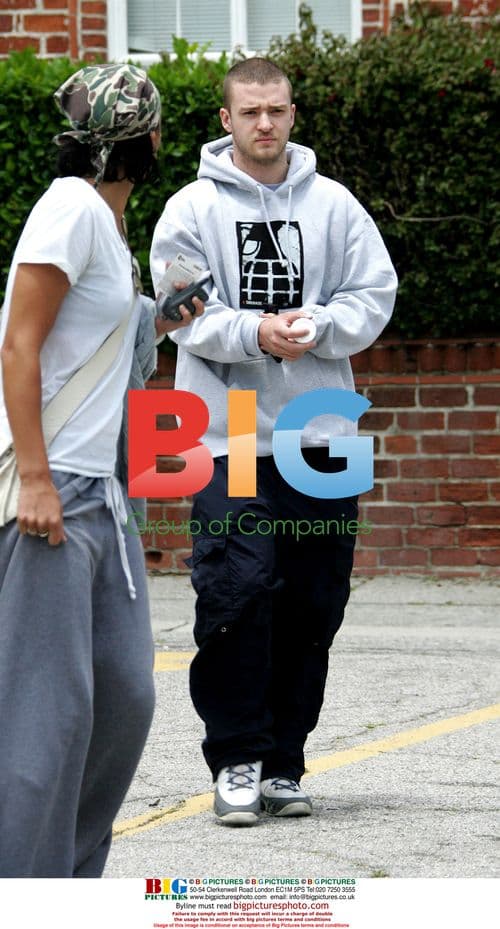 Justin Timberlake Leaves Medical Building