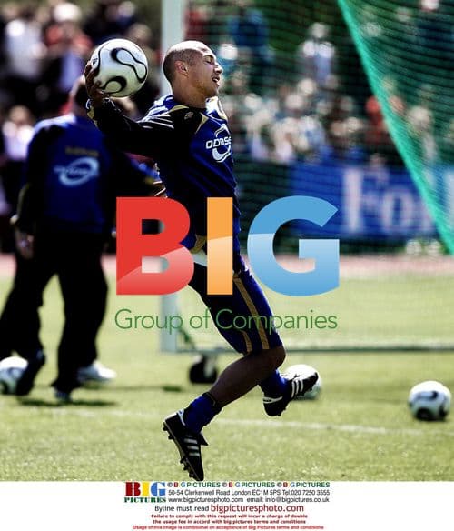 Henrik Larsson of Barcelona with Swedish soccer team