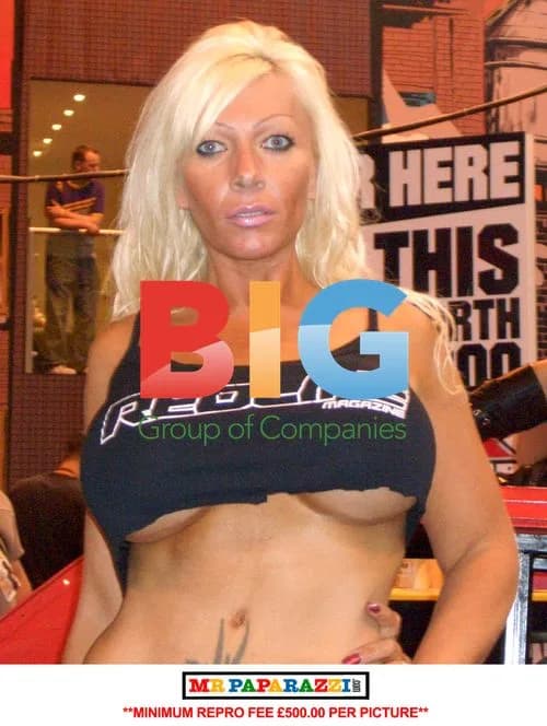 Lea Walker at Car Show