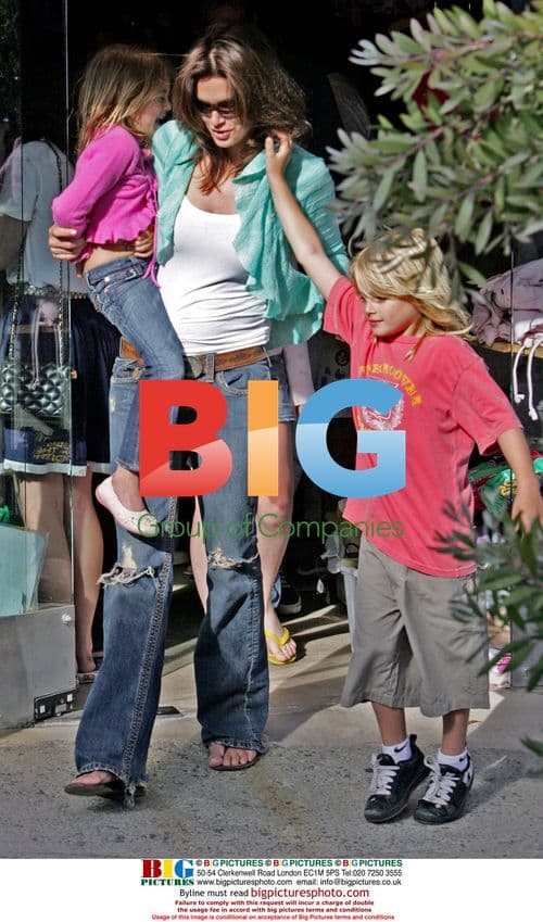 Cindy Crawford Possible Pregnancy Bump